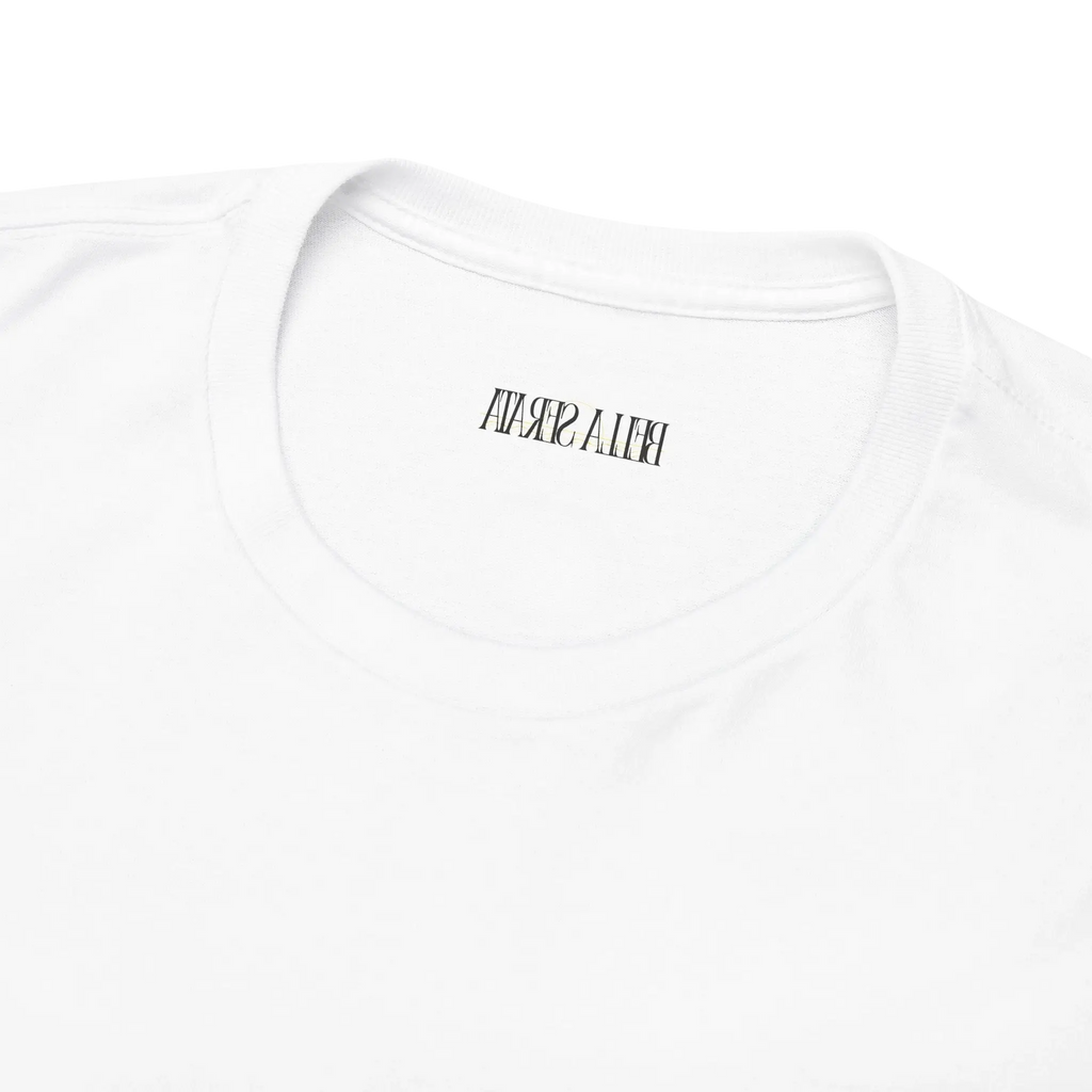 T-shirt logo neck